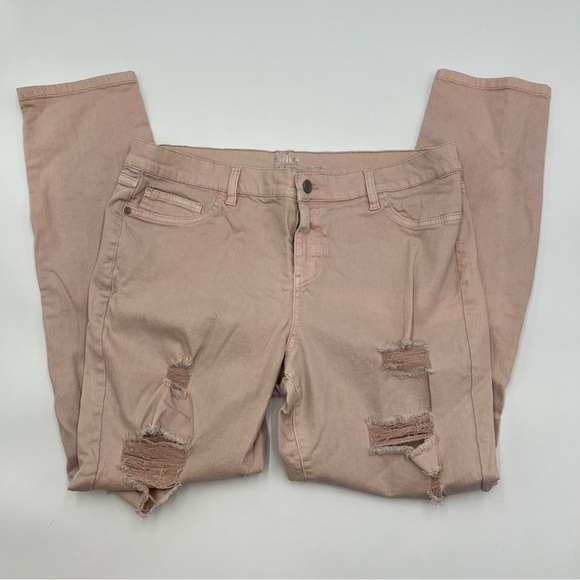 Stylish Distressed Pink Jeans - Picture 3 of 6